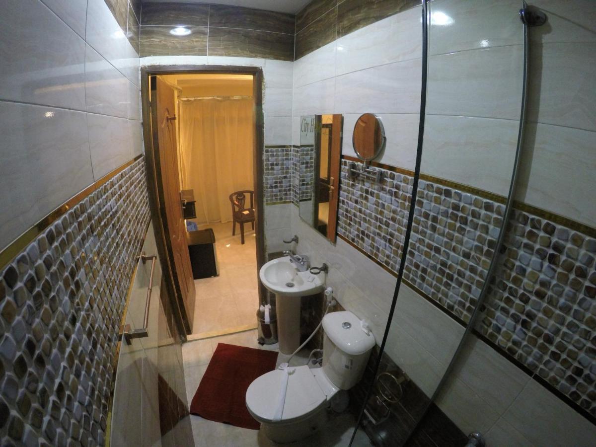 City Hotel ไคโร ภายนอก รูปภาพ