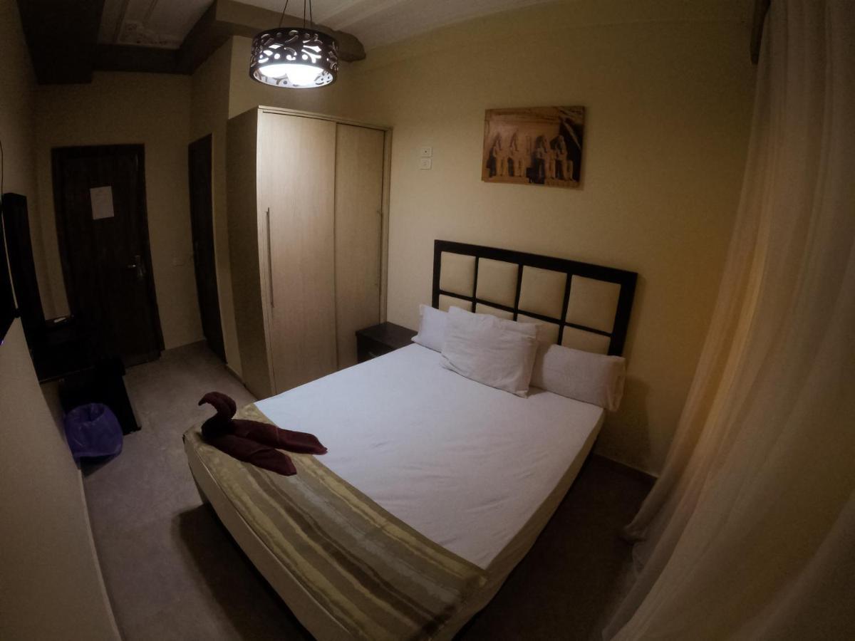 City Hotel ไคโร ภายนอก รูปภาพ