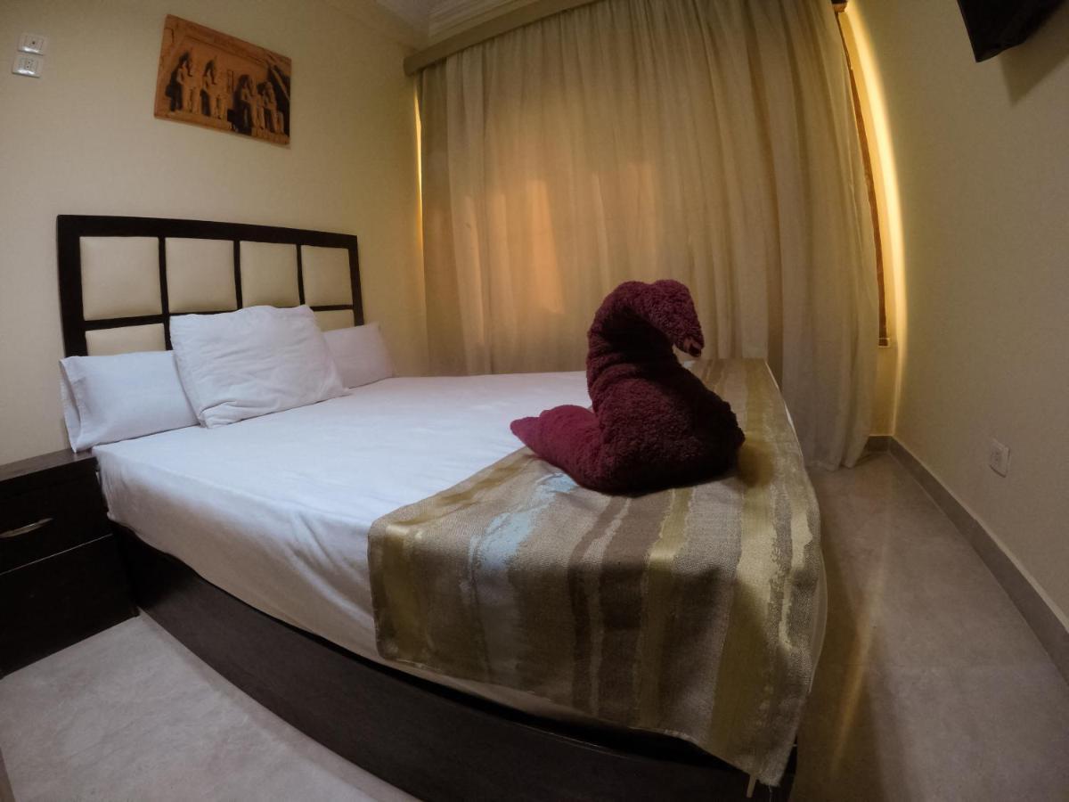 City Hotel ไคโร ภายนอก รูปภาพ
