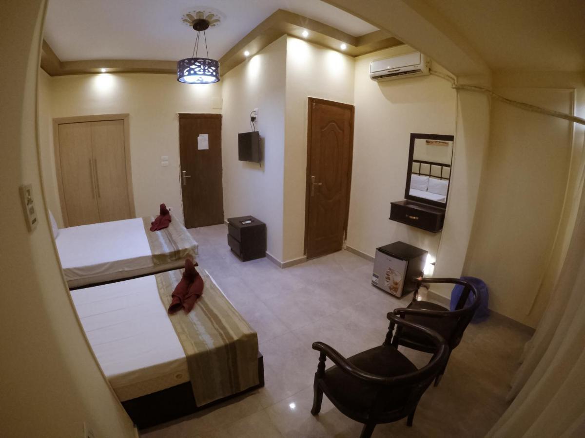 City Hotel ไคโร ภายนอก รูปภาพ